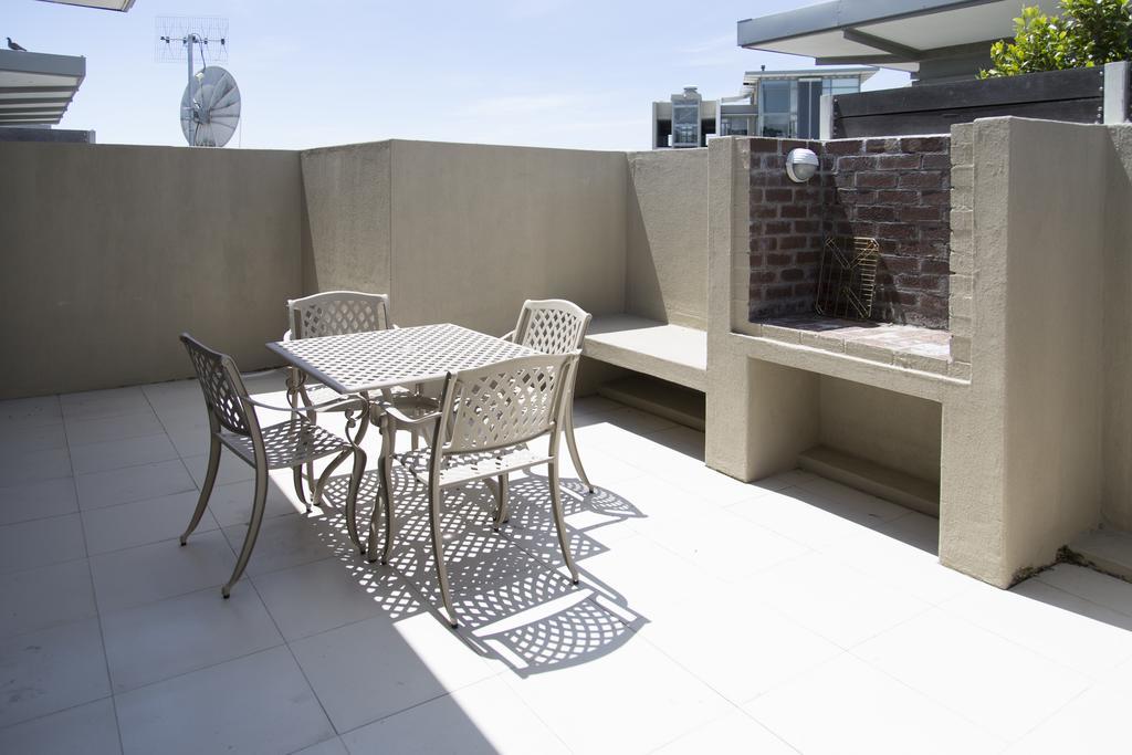 The Quadrant A406 Apartment *
